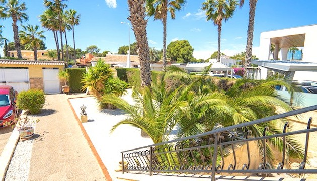 Wiederverkauf - Detached Villa - Orihuela Costa - Villamartín