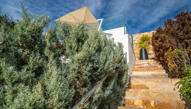 Перепродажа - отдельная вилла - Las Colinas Golf