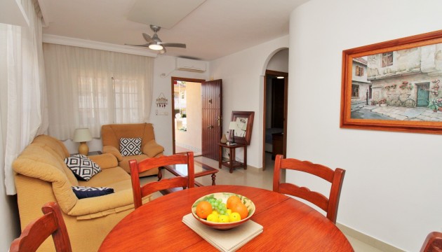 Wiederverkauf - Apartment - Orihuela Costa - Villamartín