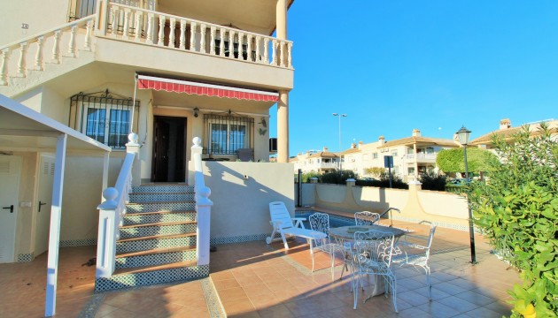 Wiederverkauf - Apartment - Orihuela Costa - Villamartín