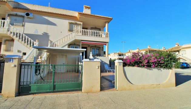 Wiederverkauf - Apartment - Orihuela Costa - Villamartín