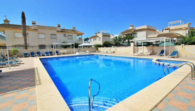 Wiederverkauf - Apartment - Orihuela Costa - Villamartín