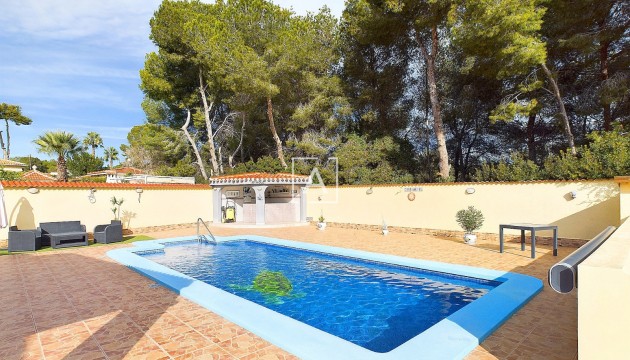 Videresalg - Detached Villa - Pinar de Campoverde