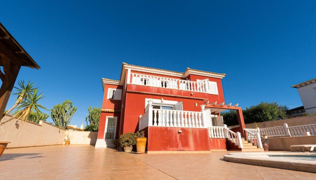 Перепродажа - отдельная вилла - Torrevieja - Nueva Torrevieja - Aguas Nuevas