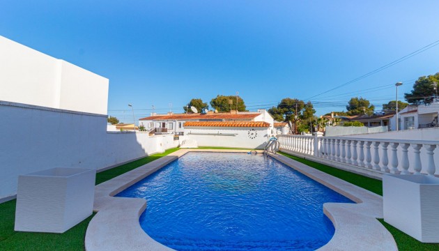 Resale - Townhouse - Torrevieja - Los Balcones - Los Altos del Edén