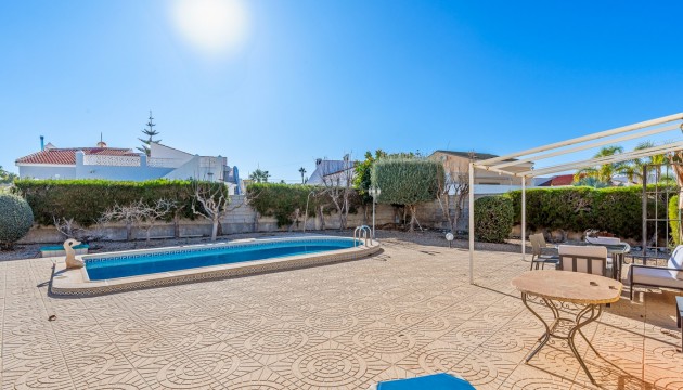 Videresalg - Detached Villa - Torrevieja - La Siesta - El Salado -  Torreta