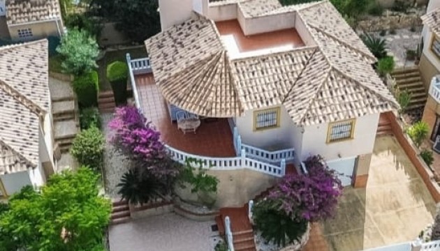 Videresalg - Detached Villa - Orihuela Costa - Villamartín