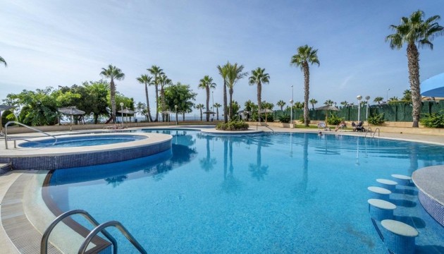 Resale - Apartment - Orihuela Costa - Cabo Roig