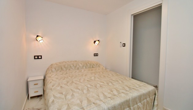 Resale - Apartment - Orihuela Costa - Villamartín