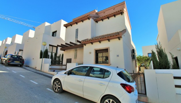 Resale - Detached Villa - Orihuela Costa - Villamartín