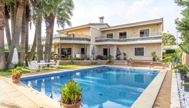 Resale - Detached Villa - Torrevieja - Dehesa de Campoamor