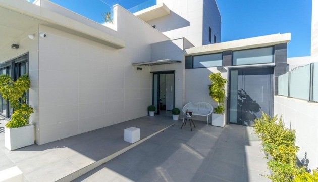 Videresalg - Detached Villa - Orihuela Costa - Campoamor