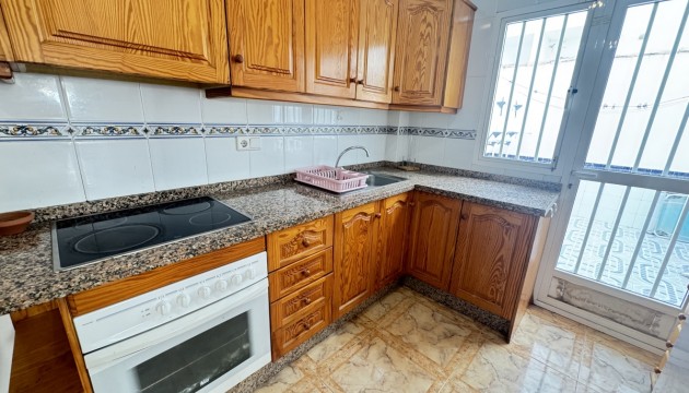 Wiederverkauf - Apartment - Orihuela Costa - La Zenia