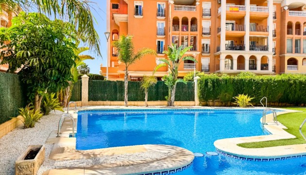 Herverkoop - Apartment - Torrevieja