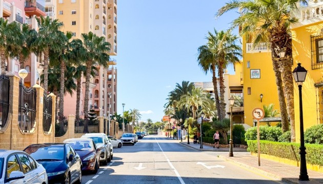 Herverkoop - Apartment - Torrevieja