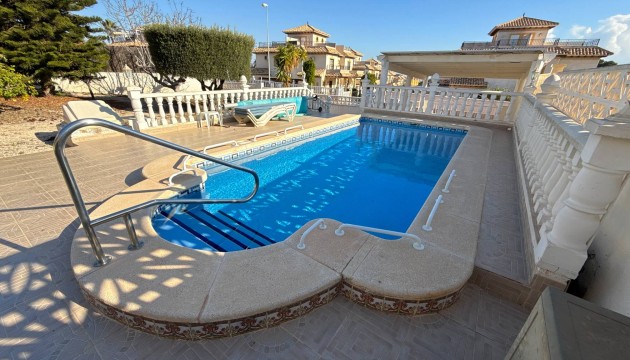 Begagnad - Fristående Villa - Orihuela Costa - Villamartín