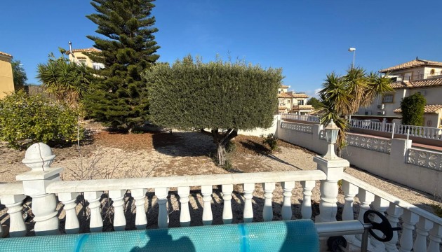 Begagnad - Fristående Villa - Orihuela Costa - Villamartín