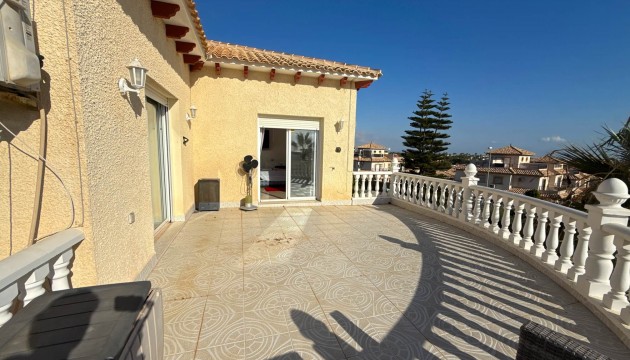 Begagnad - Fristående Villa - Orihuela Costa - Villamartín