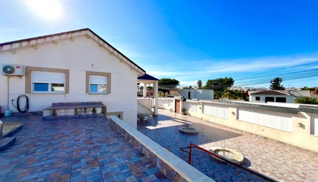 Begagnad - Fristående Villa - Torrevieja - Los Balcones - Los Altos del Edén