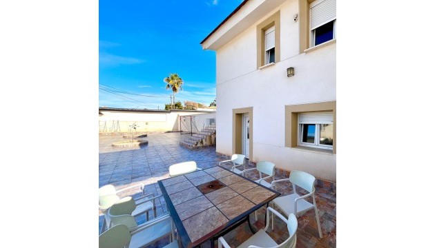 Begagnad - Fristående Villa - Torrevieja - Los Balcones - Los Altos del Edén