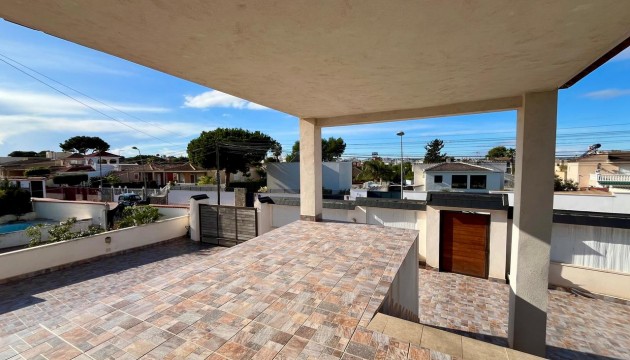 Begagnad - Fristående Villa - Torrevieja - Los Balcones - Los Altos del Edén