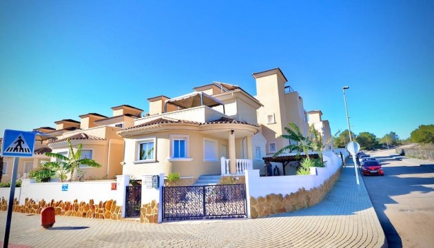 Resale - Detached Villa - San Miguel de Salinas - Pueblo 9