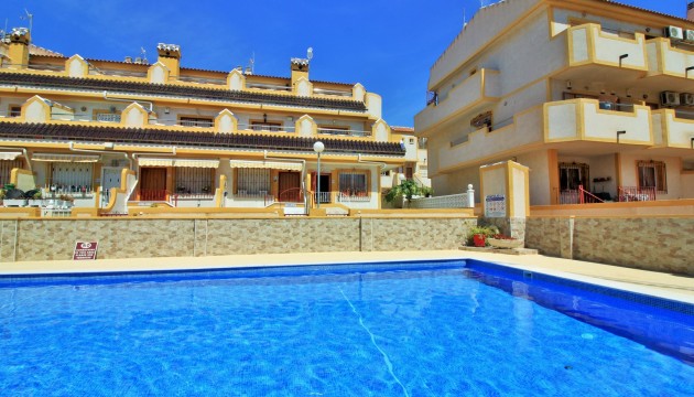 Resale - Townhouse - Orihuela Costa - Playa Flamenca