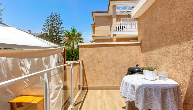 Resale - Apartment - Torrevieja - La Zenia