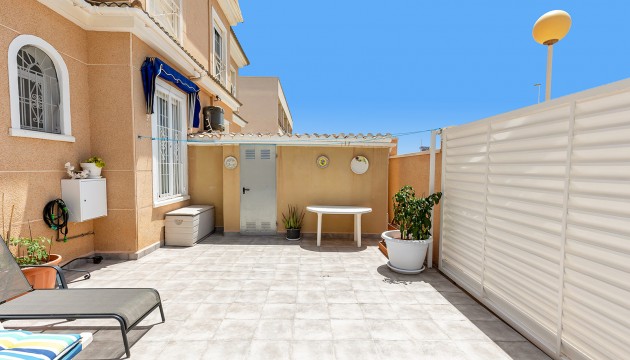 Resale - Apartment - Torrevieja - La Zenia