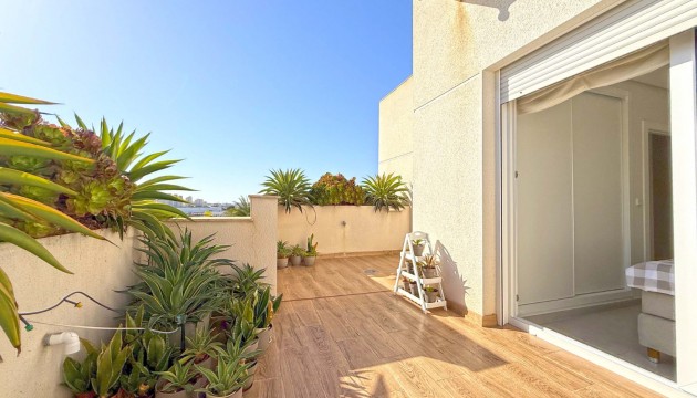 Videresalg - Semi Detached Villa - Torrevieja - Aguas Nuevas