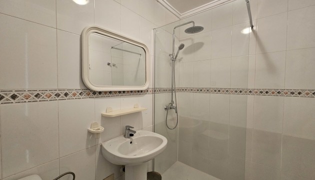 Herverkoop - Apartment - Torrevieja