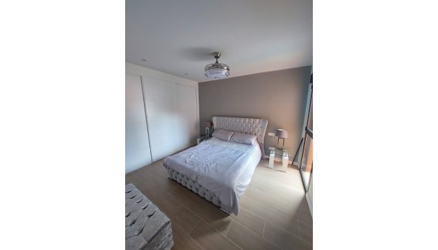 Resale - Apartment - Orihuela Costa
