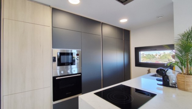 Перепродажа - Квартира - Orihuela Costa