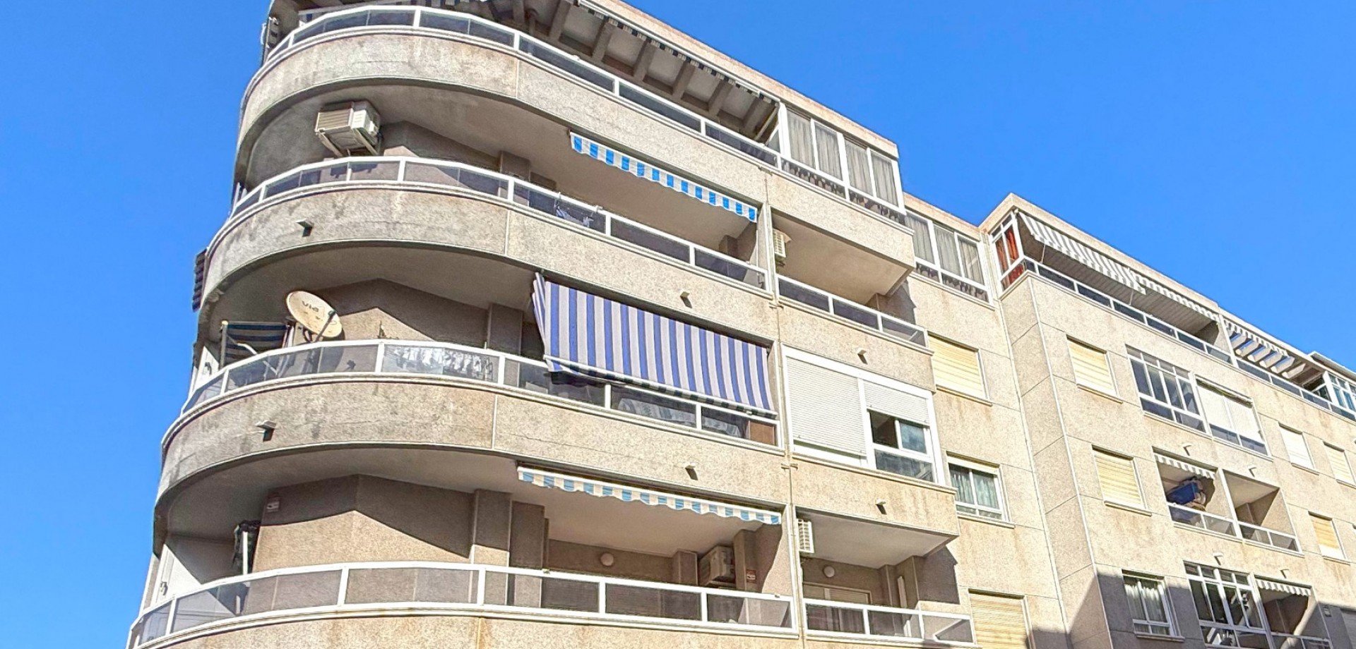 For sale: 2 bedroom apartment / flat in Torrevieja, Costa Blanca