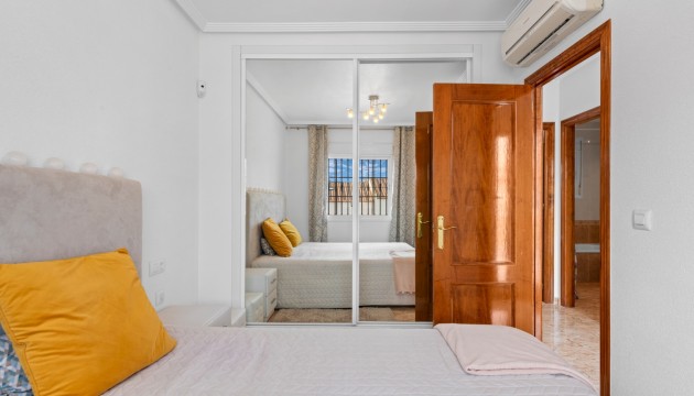 Reventa - Chalet Independiente - Guardamar del Segura