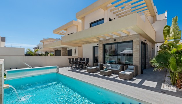 Перепродажа - отдельная вилла - Los Montesinos