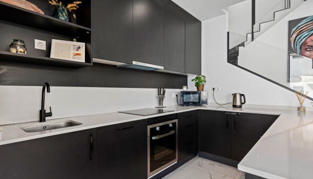 Перепродажа - отдельная вилла - Los Montesinos