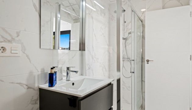 Перепродажа - отдельная вилла - Los Montesinos