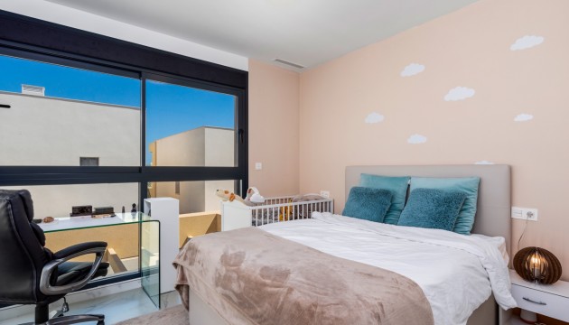 Перепродажа - отдельная вилла - Los Montesinos