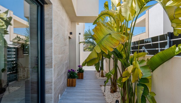 Перепродажа - отдельная вилла - Los Montesinos