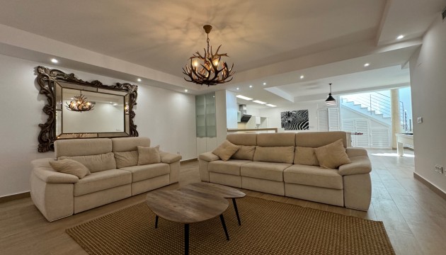 Перепродажа - отдельная вилла - San Miguel de Salinas