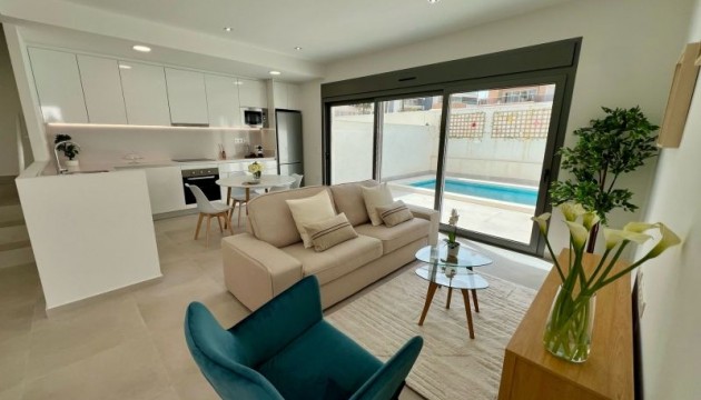 Resale - Detached Villa - Orihuela Costa