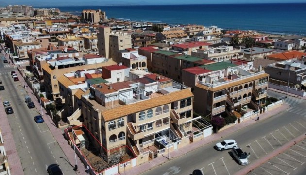 Resale - Bungalow - Torrevieja