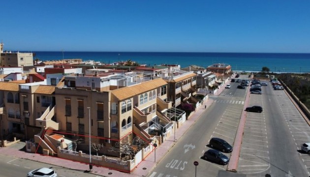 Resale - Bungalow - Torrevieja