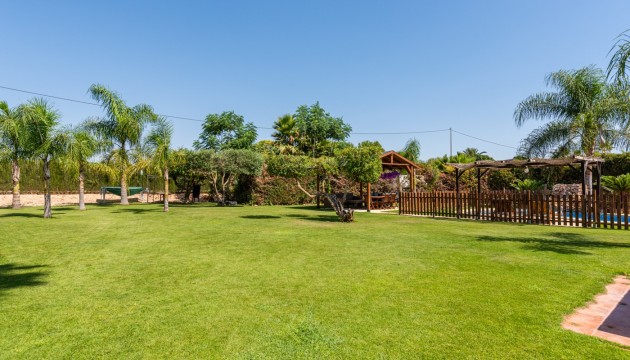 Begagnad - Fristående Villa - Santa Pola