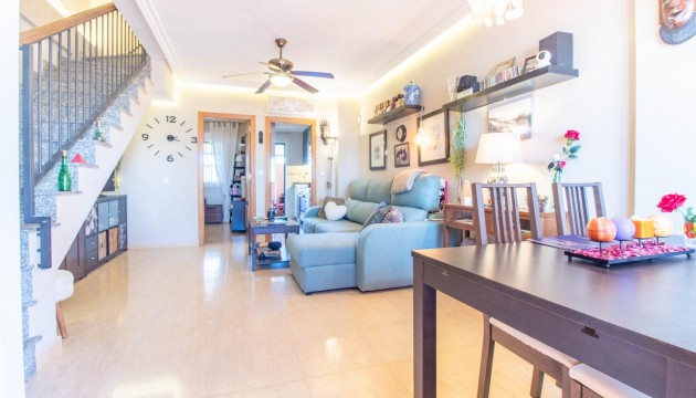 Resale - Duplex - Torrevieja - La Siesta - El Salado -  Torreta