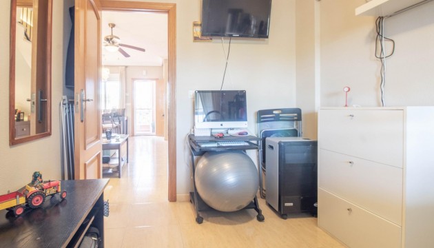 Resale - Duplex - Torrevieja - La Siesta - El Salado -  Torreta