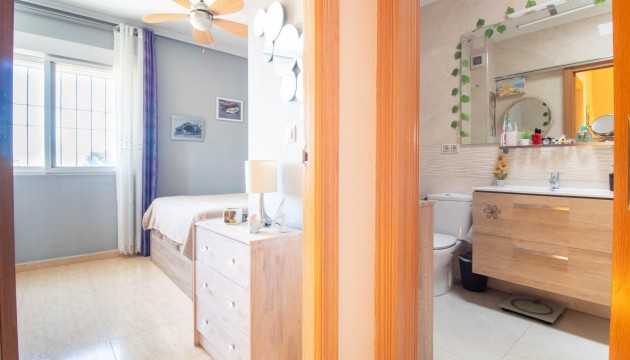 Resale - Duplex - Torrevieja - La Siesta - El Salado -  Torreta