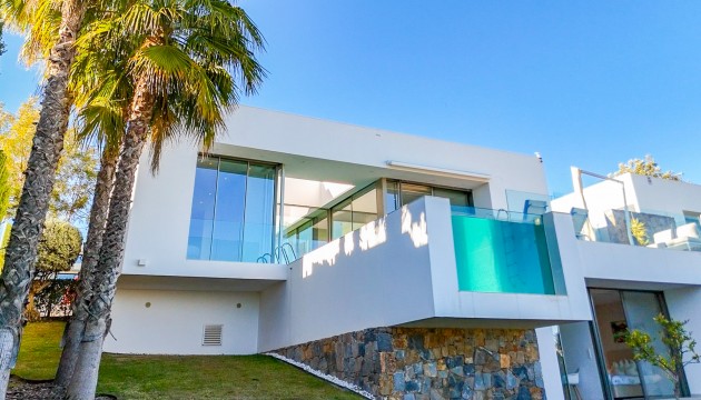 Resale - Detached Villa - Orihuela Costa - Las Colinas Golf