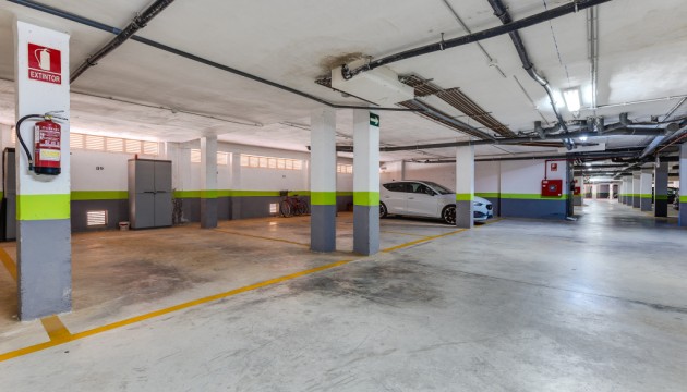 Resale - Apartment - Orihuela Costa - Playa Flamenca